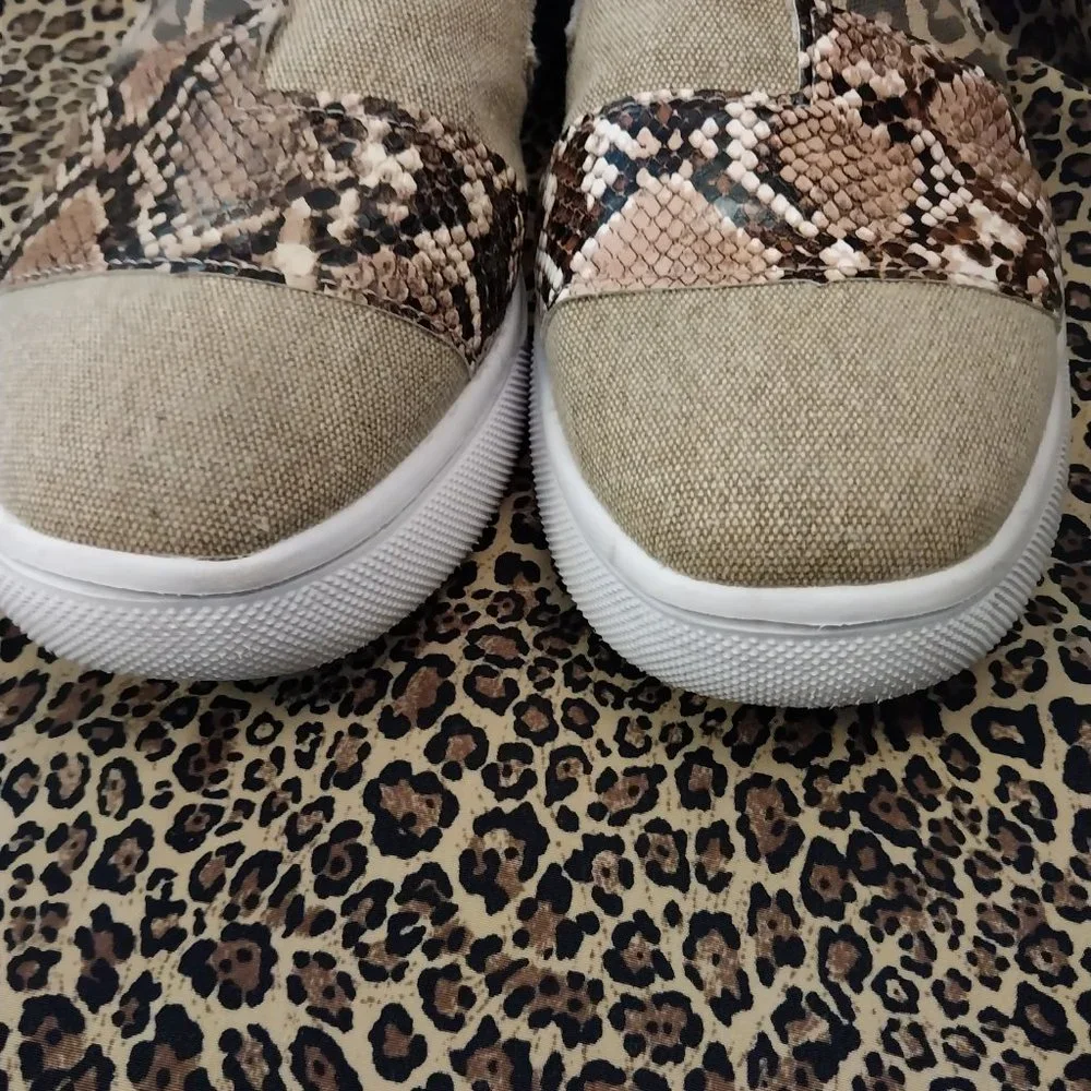 2556 Size 10 Jolimall Multi Colored Shoes - Picture 2 of 5